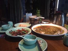 粗茶淡饭•隐庐私厨-粗茶淡饭·隐庐私厨(东亭店)