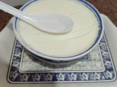 冻双皮奶-百花传统甜品店(原址店)