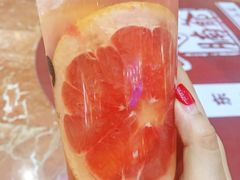 满杯红柚-喜茶(上海正大广场店)