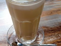 燕麦玉米拿铁-猪圈咖啡