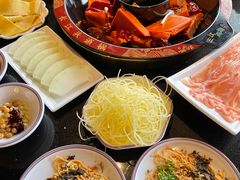 -三江两海老火锅(北京首店)