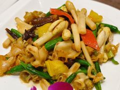 花生苗炒海螺片-周锦记广式餐厅(格林生活坊2期店)