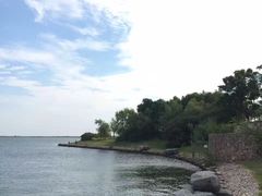 -上海滴水湖皇冠假日酒店