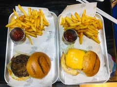 -Grinder 绞肉机汉堡(武定路店)