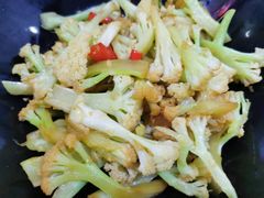 -萨宁音登锡伯风味餐厅(一楼店)