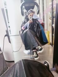 -ON STAR SALON