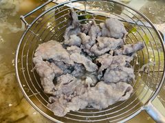 雪花牛肉-刘少华贵州小黄牛·鲜牛肉火锅(总店)