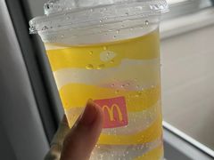 美汁源椰子水饮-麦当劳(徐汇漕溪北路百脑汇店)