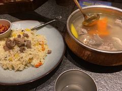 招牌抓饭-丝路金桃·新疆菜(徐汇店)