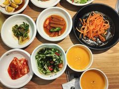 餐前小菜-本家韩国烤肉(青岛万象城店)