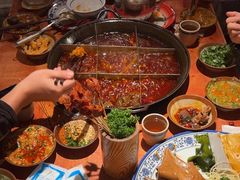 -周小明火锅(黑金冠社区店)