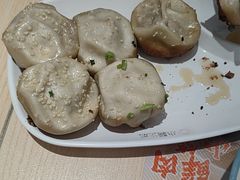 -小杨生煎(浦江欢乐颂店)