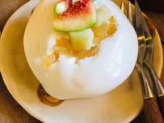 桃酱鲜奶松饼-春风十里咖啡馆