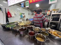 -啊墨江牛烂烀米线