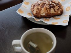 -怪 kafe.