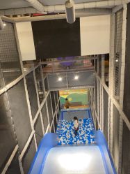 -meland club亲子乐园(重庆万象城店)