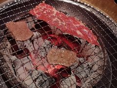 -山川小町·极番烧肉(新地假日广场店)