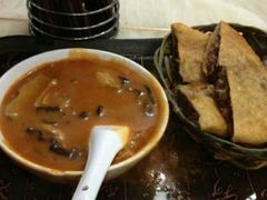 -方中山胡辣汤(大学中路56号院店)