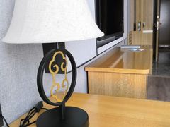 -南宁世纪君悦大酒店(青秀万达滨湖路地铁站店)