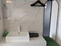 -成都ins星空塔酒店(春熙路天府广场店)