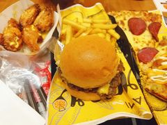 -UMAMI乌玛米披萨·汉堡·清真Halal(红岭北店)
