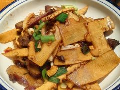 -尚禾厨·湘菜馆(步行街店)