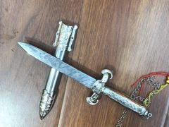 -志强陨石馆(双季花艺店)