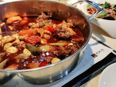 -谷太吉新概念焖锅(大十字购物广场店)