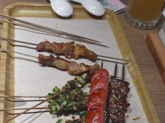 -街角等你.大连海鲜烧烤.经典铁板海鲜串(西安路店)