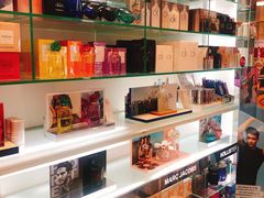 -莎莎(西九龙高铁站店)