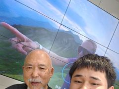 -DJI大疆(深圳华强北曼哈授权体验店)