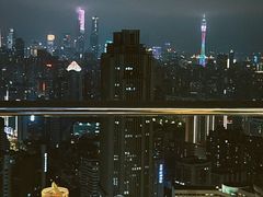 -广州中心皇冠假日酒店