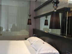 -扬州东关街文昌阁桔子水晶酒店