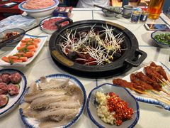 -爱你您·自家鱼塘·活水喷泉鱼火锅(八里店)