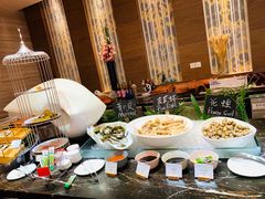 -月色西餐厅·海鲜刺身·烧烤(科学城保利郡雅酒店)