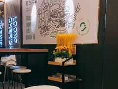 -龙治汉堡(中华城店)