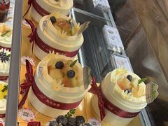 -花花卷卷·鲜食蛋糕(静安久光百货店)