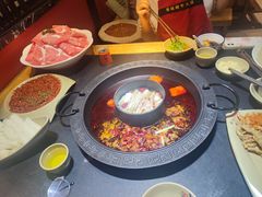 -晓宇重庆火锅(龙首店)