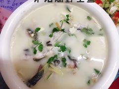 -泸沽肴(泸沽湖大洛水村农村信用社旁店)