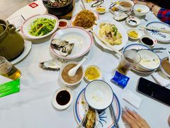 -明本湛江鸡•海鲜小厨(陈家祠店)