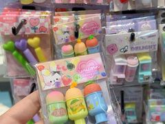 -西北轻工批发市场