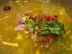 -乙丙丁正宗昭通天麻火腿鸡(总店)