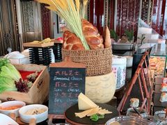 -美食汇自助餐厅(成都万达瑞华酒店)