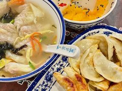 -长人馄饨铺(解放街店)