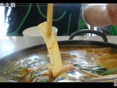 牛肉章鱼火锅-海花锅盖烧烤店(怡馨家园店)