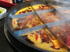 -纸盐河码头火锅(十八梯店)