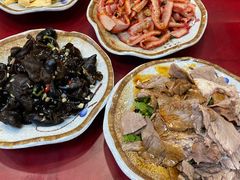 -金杨拉面王小吃面馆·牛三宝面·红烧牛肉粉
