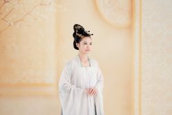 点击看大图 -盘子女人坊古装写真摄影(深圳店)