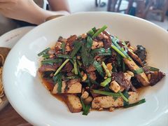 -老鼎万春卤菜(五代传承创始老店)