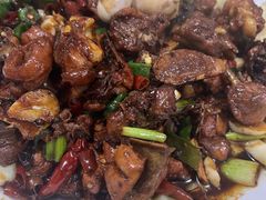 特色小公鸡-向民炒鸡老店(火车站店)